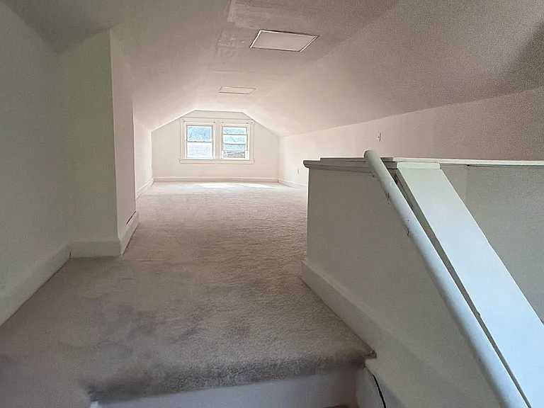 297 McClure Ave — Photo 10