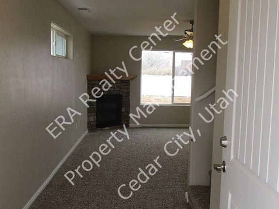 3rd image of 2633 N Shady Pl