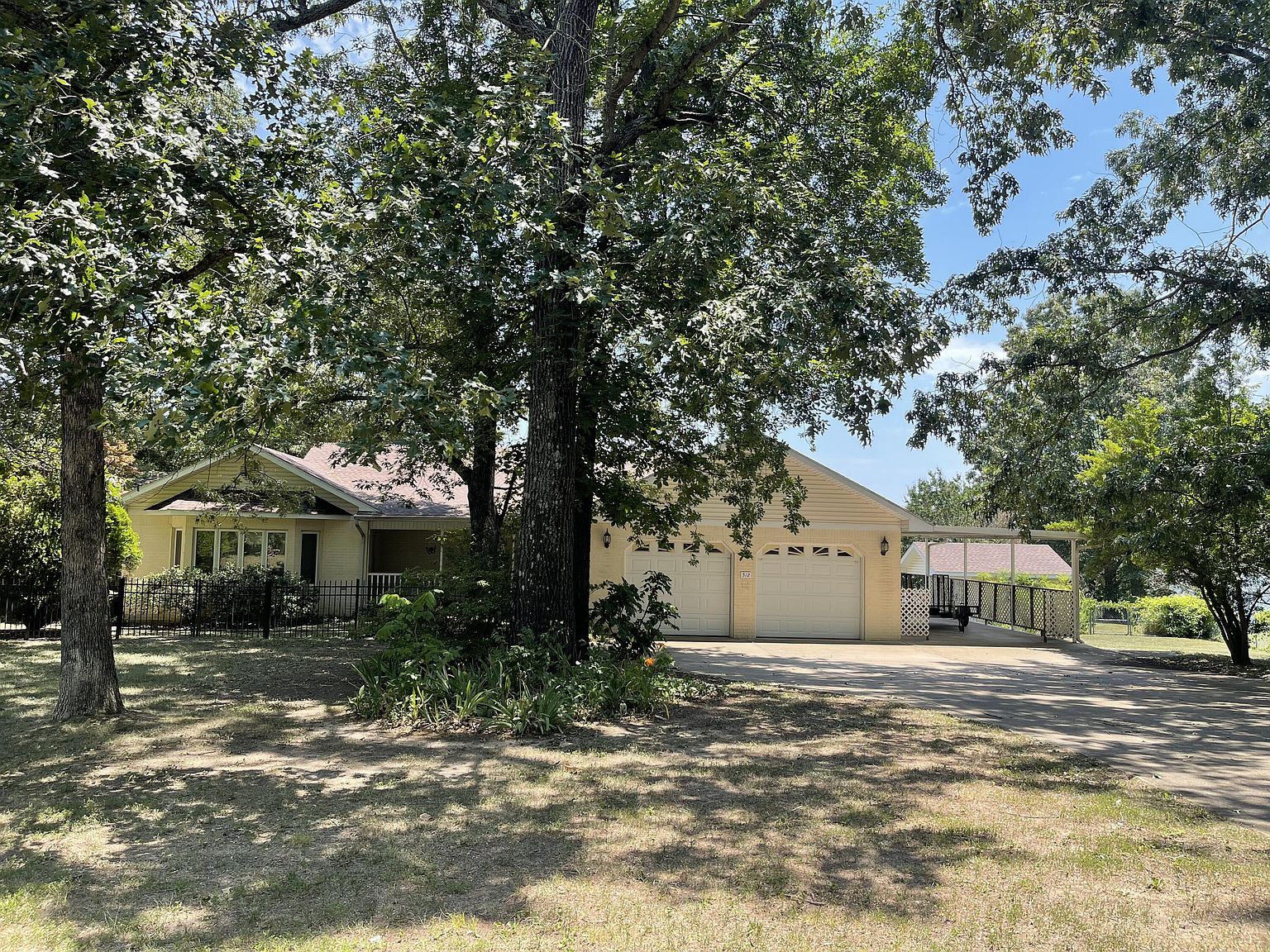 512 Victoria Dr, Horseshoe Bend, AR 72512 Zillow