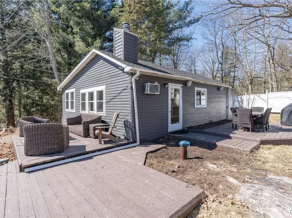 19702 Hutchs Haven Dr, Wellesley Island, NY 13640