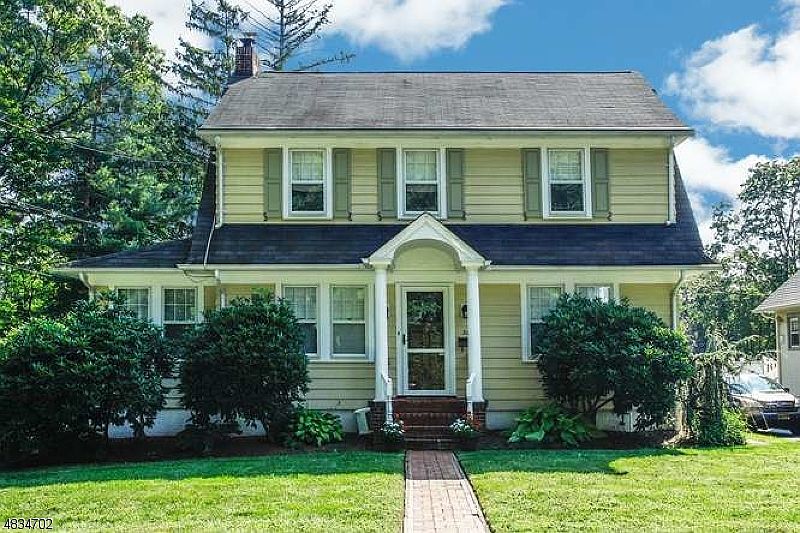 1st image of 382 DARTMOUTH ST
