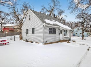 1427 Prosperity Ave, Saint Paul, MN 55106