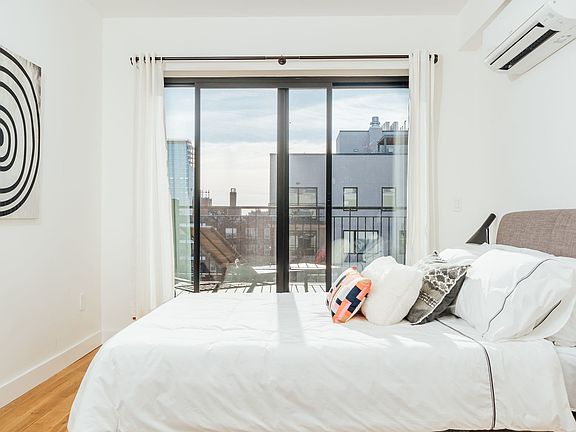 4th image of 111 Clarkson Ave APT 7A