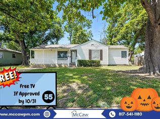 1605 Maple Dr, Garland, TX 75042