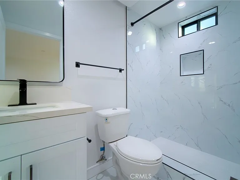 2678 Newell St #1/2 — Photo 12