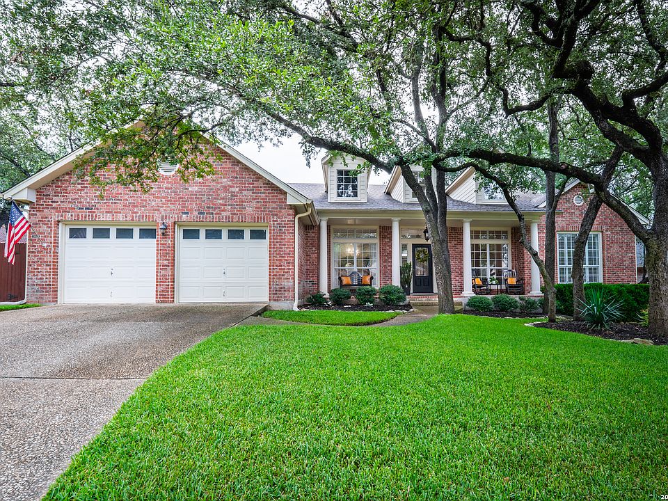 1st image of 18214 CRYSTAL RIDGE DR