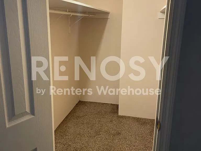1464 Hawks Nest Dr #G — Photo 15