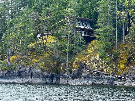 3rd image of BLOCK Jervis Inlet Rd #1