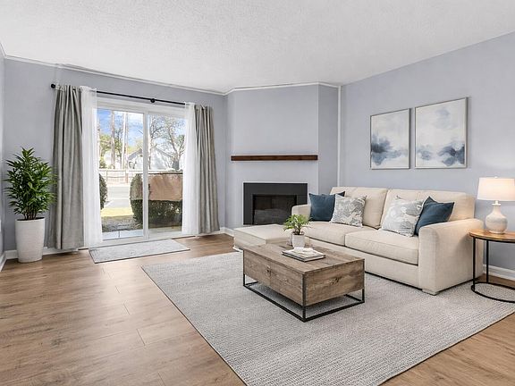 3rd image of 1402 Camp Rd APT 8A