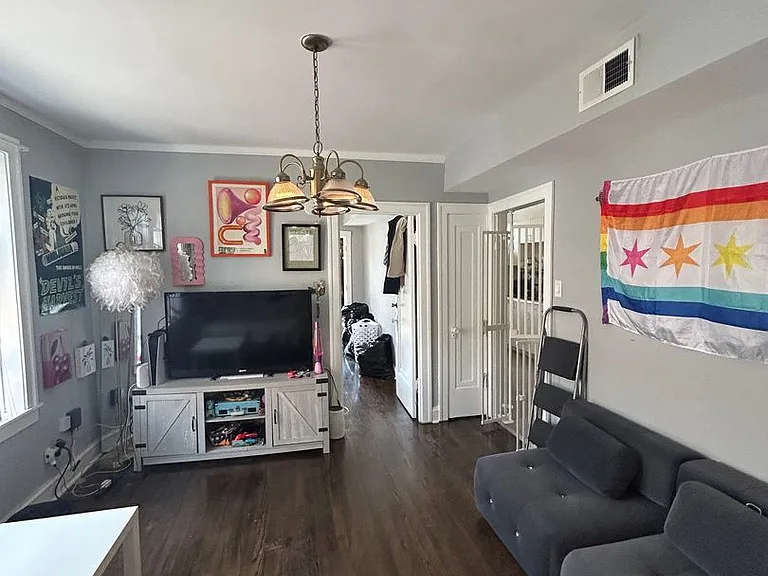 4017 N Mozart St #3 — Photo 3