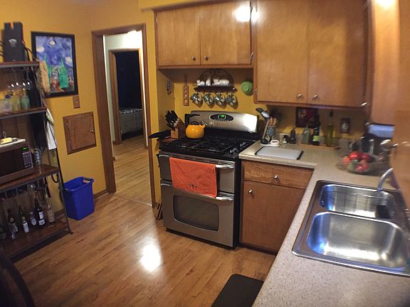 5th image of 1536 E Warnimont Ave