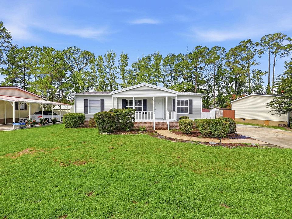 1st image of 3265 Lyndon Dr.
