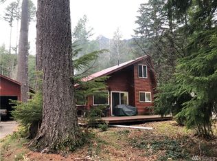 177 Cowlitz View Dr, Packwood, WA 98361