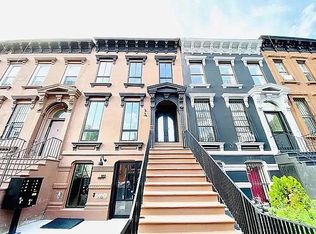 189 Hart St #3A, Brooklyn, NY 11206