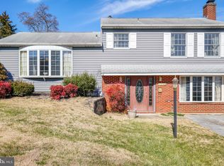 1106 Raven Dr, Baltimore, MD 21227