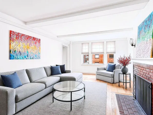 220 E 73rd St #9H, New York, NY 10021