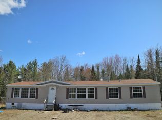 80 Glenn Harris Rd, New Sharon, ME 04955
