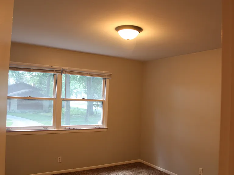 4500 Bluebird St — Photo 9