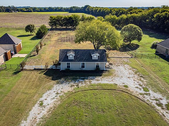 5th image of 4344 County Road 463