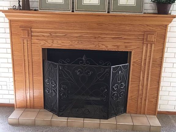 working wood fireplace