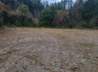 87 Commerce St, Lyndonville, VT 05851