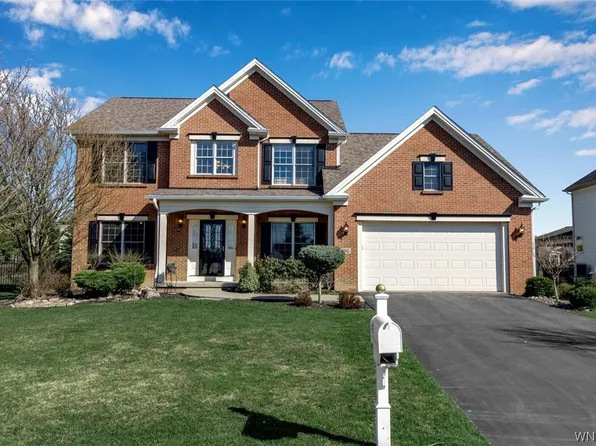 5945 Monaghan Ln, Clarence Center, NY 14032