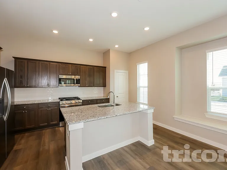 853 Summer Plum Way — Photo 6