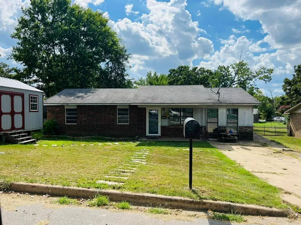 1006 Cameo Dr, Heavener, OK 74937