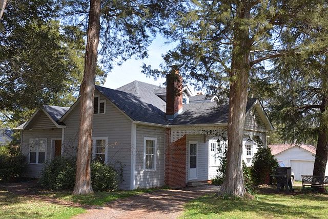 805 S Main Ave, Demopolis, AL 36732 | Zillow