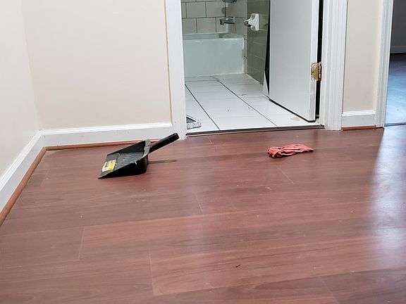 3rd image of 90 Grandview Dr #2