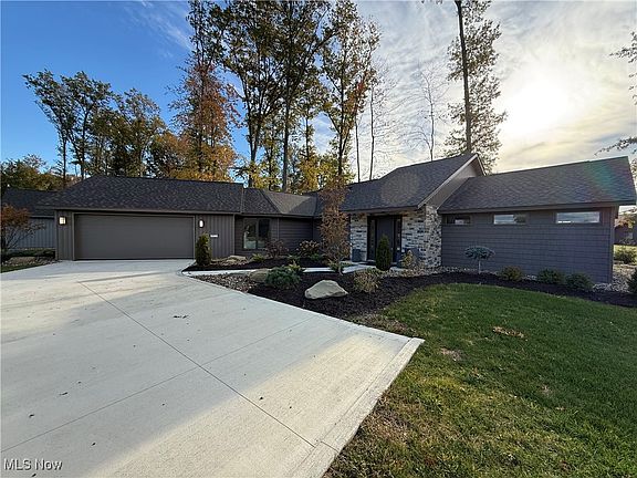 2nd image of 9032 Riverwood Dr