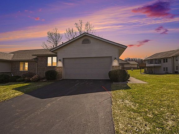 2nd image of 966 Ironwood Cir NW #72