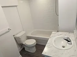 130 Saint Josephs Dr — Photo 21