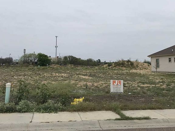 3rd image of 4503 Vanessita Ct
