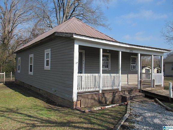 2nd image of 2302 Industrial Ave