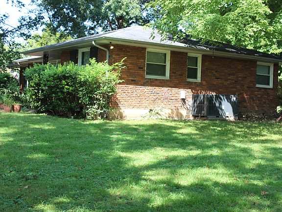 4th image of 300 McKennell Dr