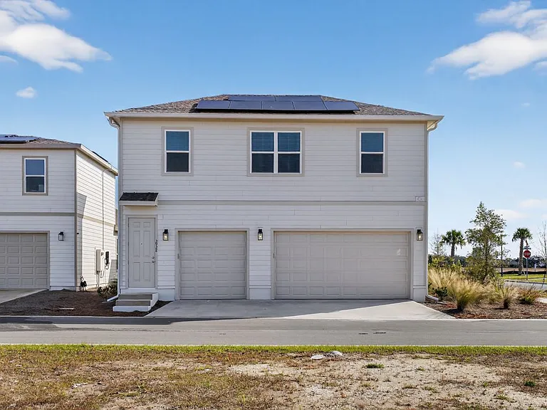 2926 Sail House Dr — Photo 3