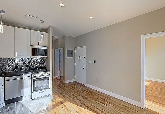 5th image of 245 W 113th St APT 6B
