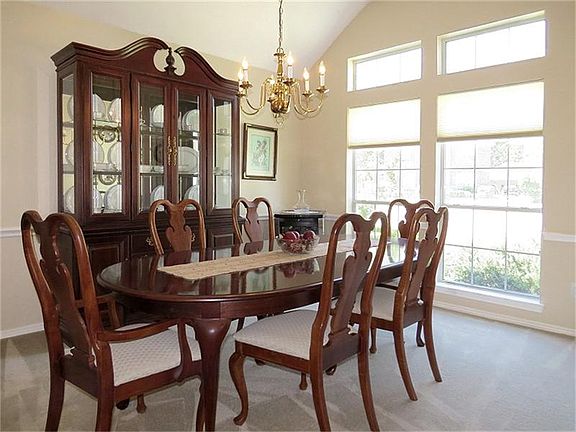 Formal dining can accommodate large sets!