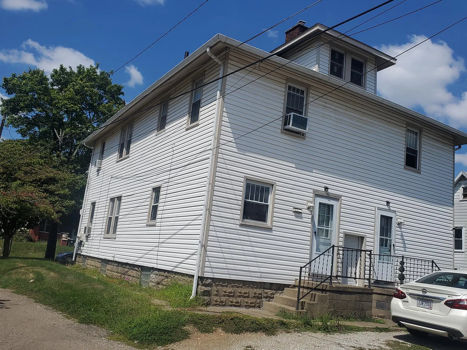 3 bed, 1500 sqft, $1,100 — Photo 4