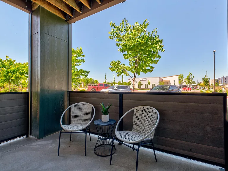 Dovetail Apartments — Photo 36