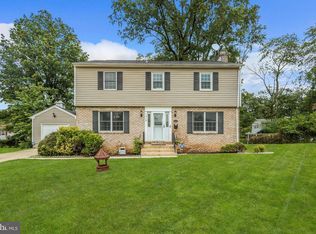1319 Gatefield Rd, Catonsville, MD 21228
