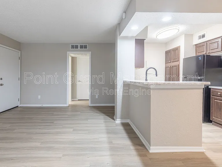 Sierra Gardens - Bricktown — Photo 12