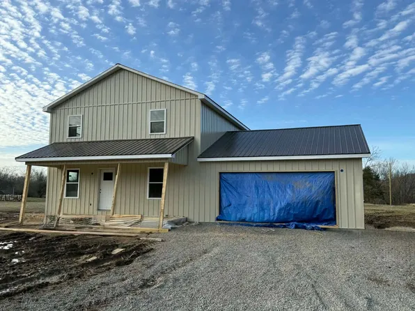 85 Campbells Ferry Ln, Albany, KY 42602