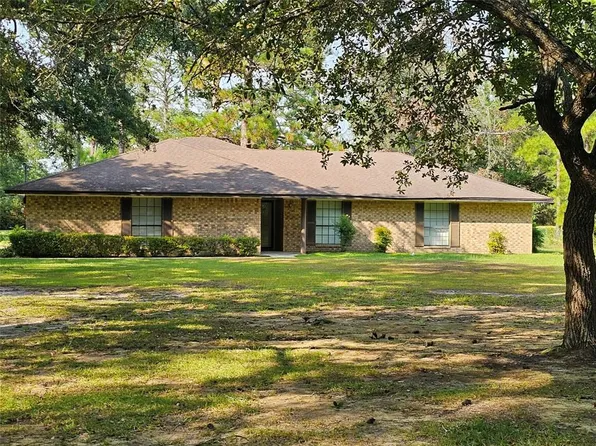 1550 Roosevelt Dr, Silsbee, TX 77656