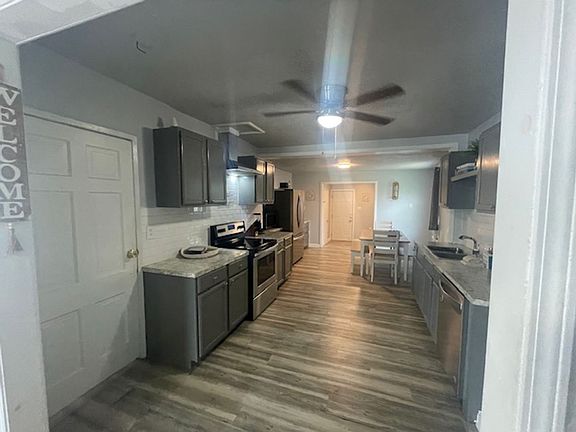 4th image of 322 Beverly Dr