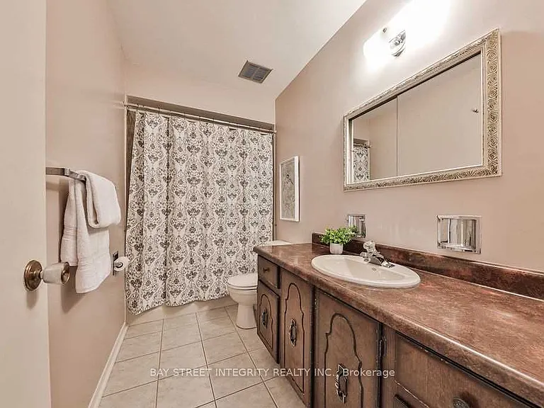 1330 Grand Blvd — Photo 14
