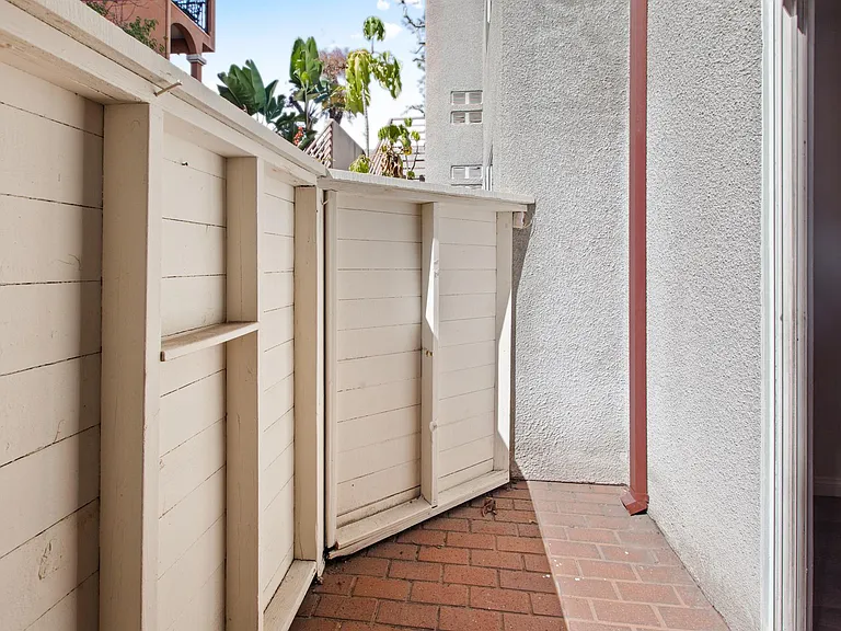 10376 Almayo Ave — Photo 93
