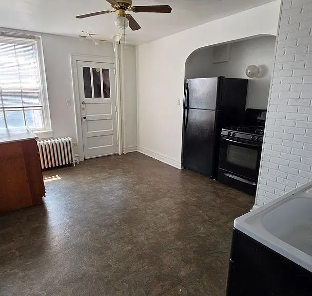 2104 W 4th St #1 — Photo 9