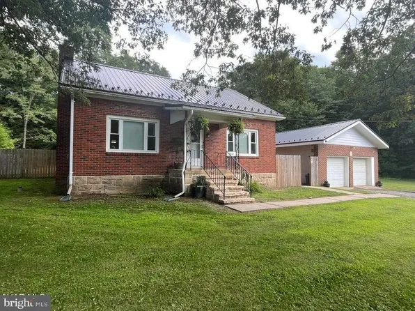 2037 Clearfield Valley Blvd, Dysart, PA 16636